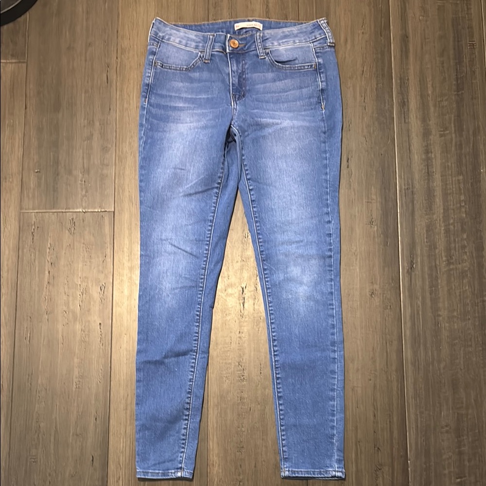SO Blue Skinny Jeans with Stretch and Faded Details